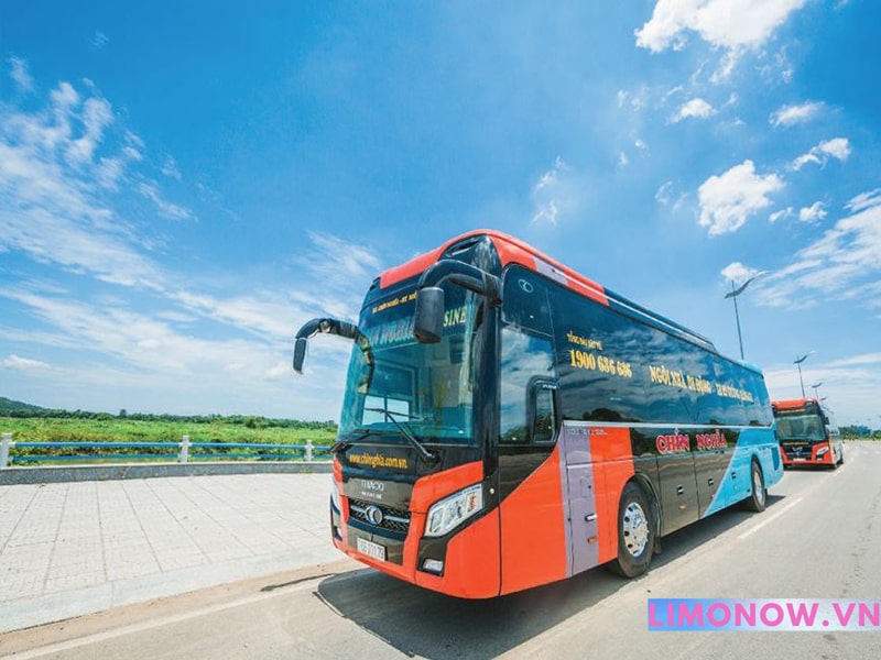 Nhà xe chín nghĩa