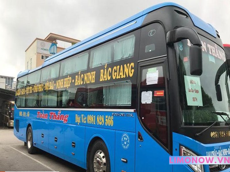Nhà xe hòa tiến