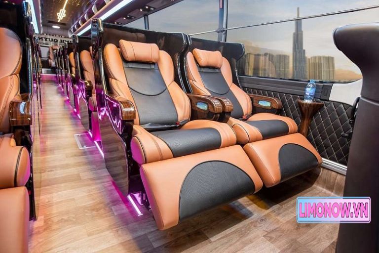 Xe limousine đen cao cấp, tiện nghi sang trọng, phục vụ tuyến Đồng Nai, Bình Dương