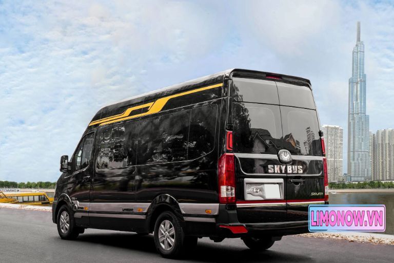 Nội thất xe limousine sang trọng