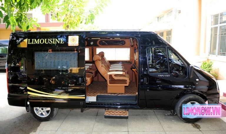 Nội thất xe limousine sang trọng