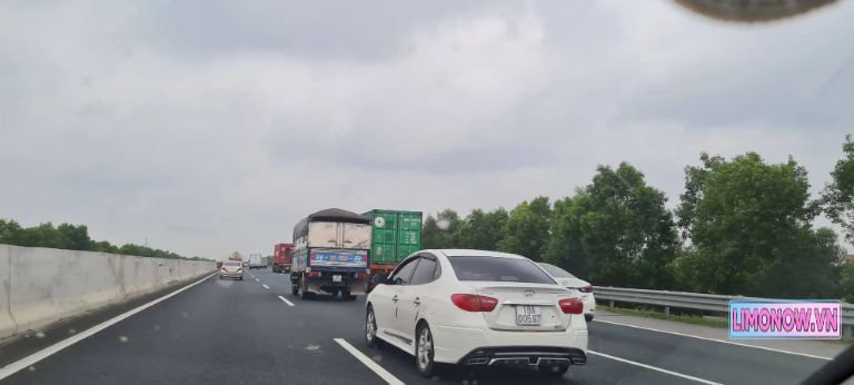 SEO Alt Text in Vietnamese