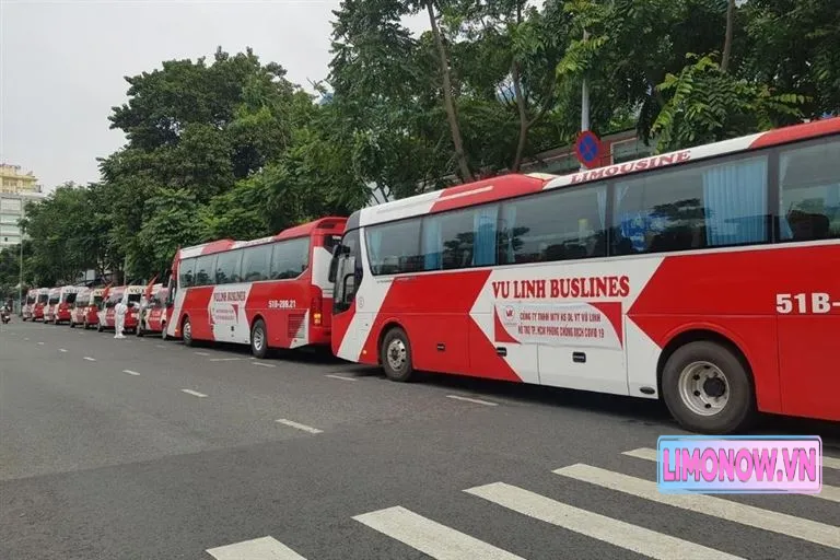 Dàn xe khách limousine Vu Linh Buslines phục vụ tuyến Thanh Hóa Vĩnh Phúc Tam Đảo