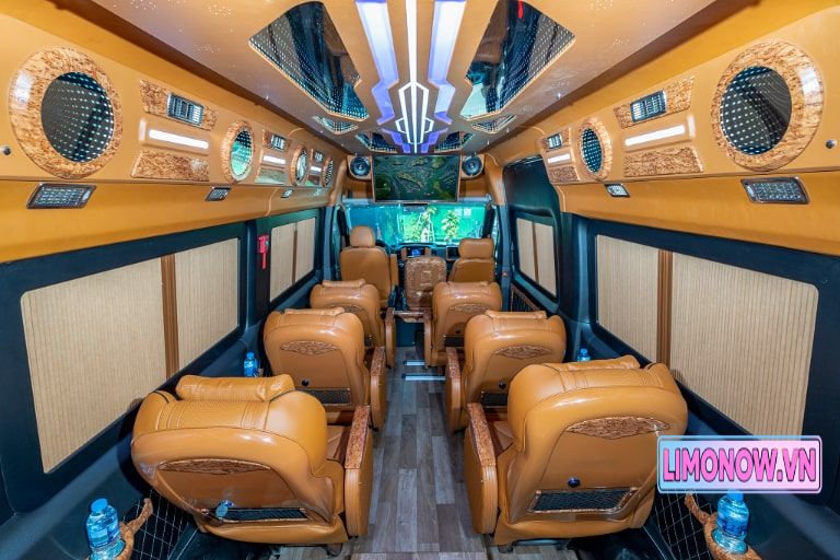 Nội thất sang trọng xe khách Ka Linh tuyến Hà Nội – Mộc Châu