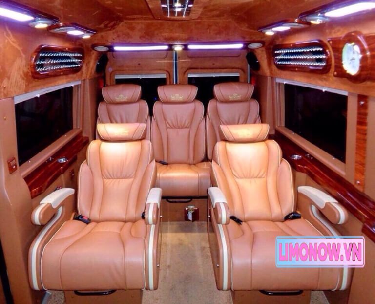 Xe limousine cao cấp tuyến Sài Gòn Vĩnh Long của Kim Mã