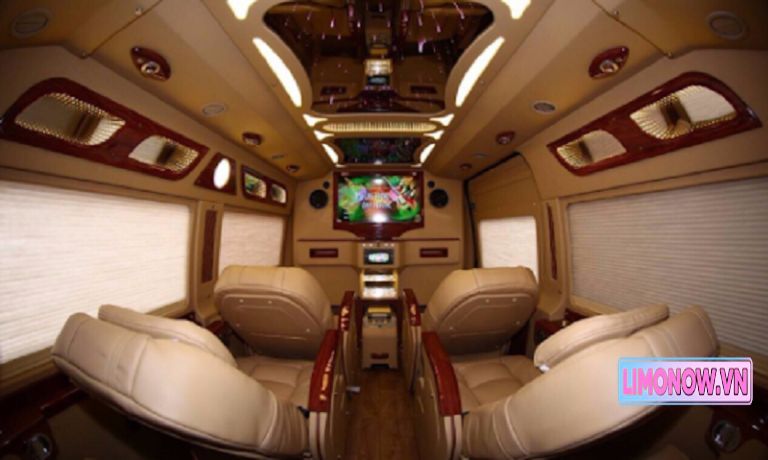 Nội thất xe limousine VIP Sài Gòn Hải Dương sang trọng