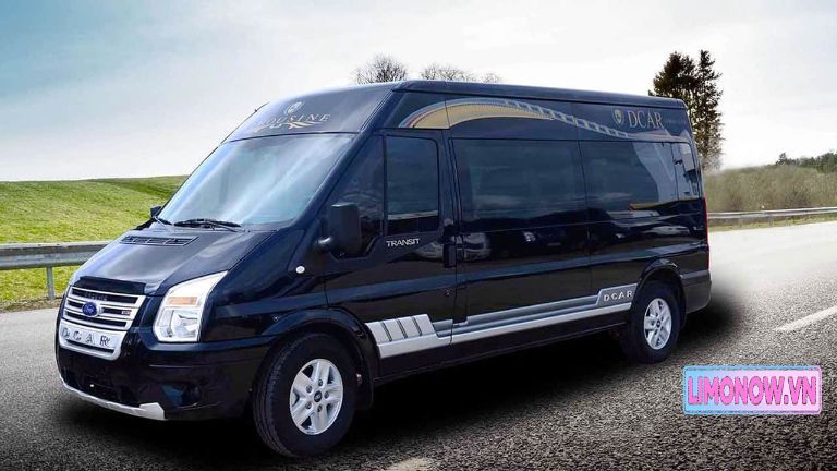 Xe Ford Transit DCar Limousine màu đen Anh Linh chạy tuyến Bảo Lộc Sài Gòn