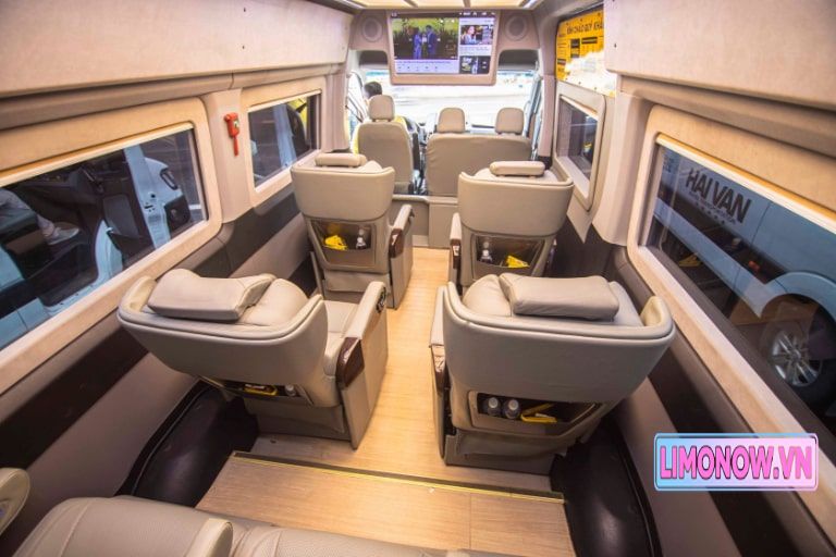 Nội thất xe limousine Hà Hải tuyến Hà Nội Thái Bình sang trọng