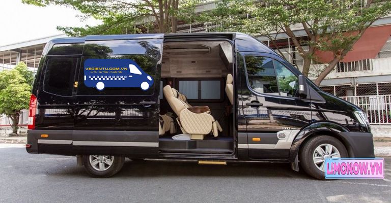 Xe limousine Hoàng Hải cao cấp với nội thất tiện nghi